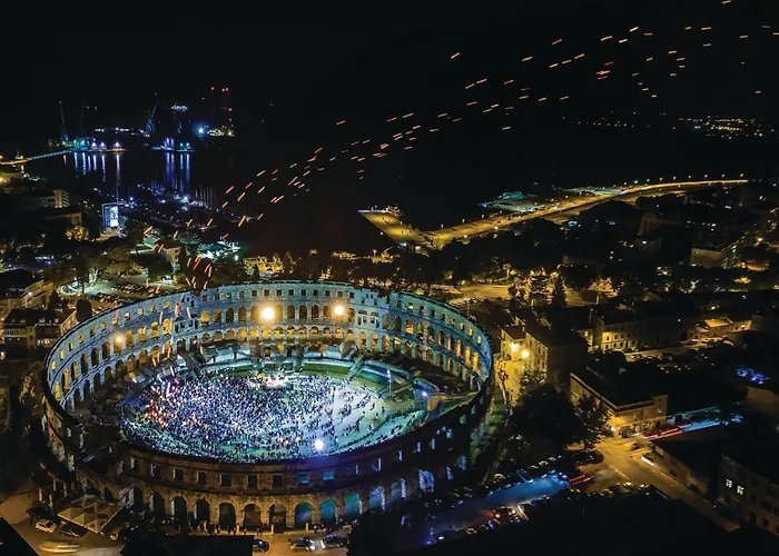 Nyaraló Stunning In Póla