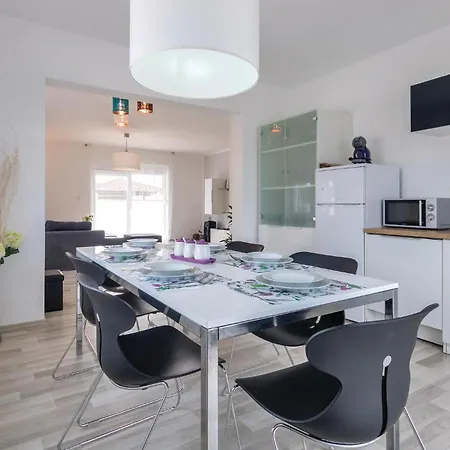 Stunning In Дом отдыха *